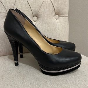 Gianni Bini Size 9.5 Sexy black high heels